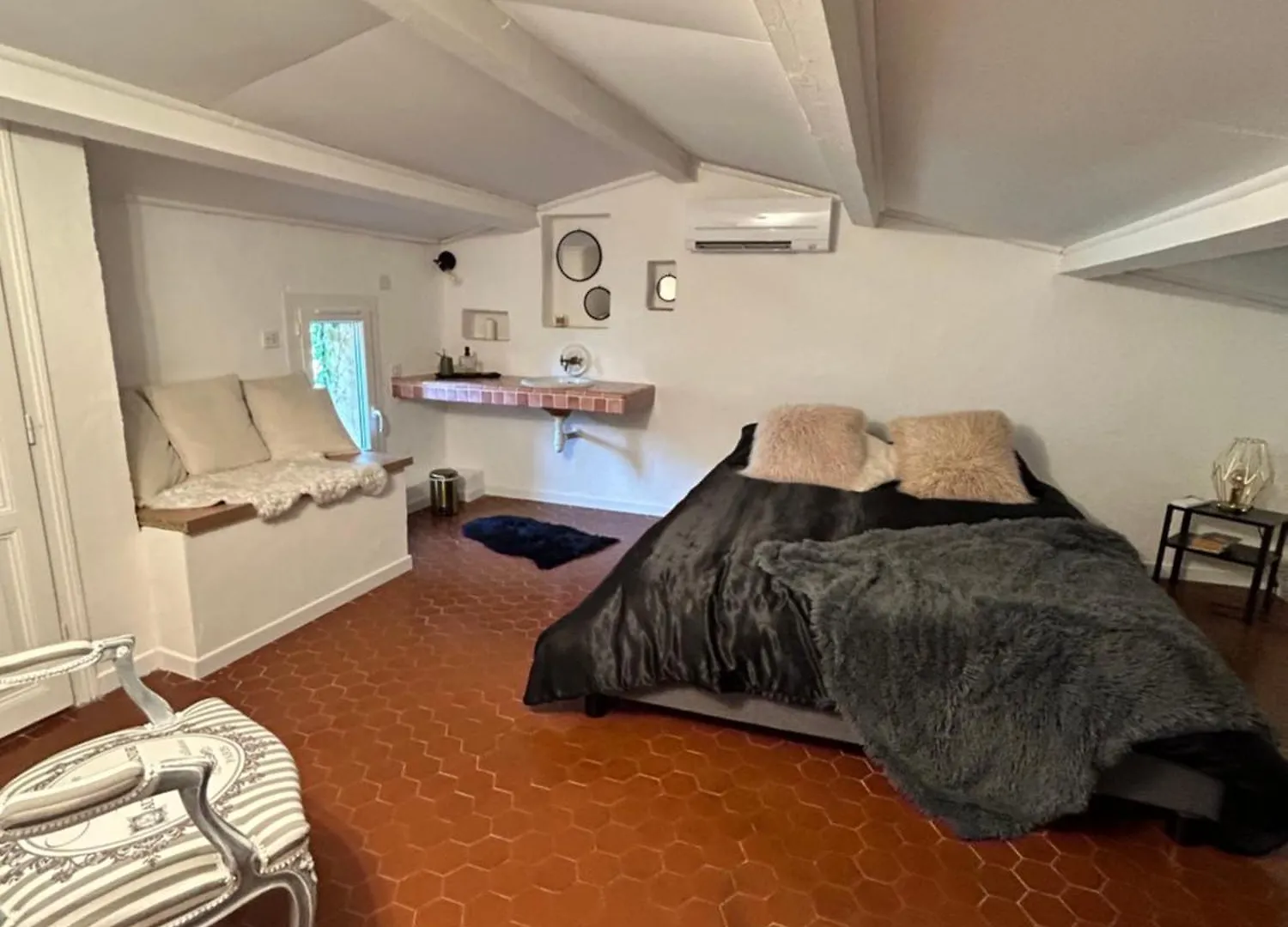 Villa De Charme En Campagne Avec Piscine Privee Et Nature Luxuriante Le Beausset